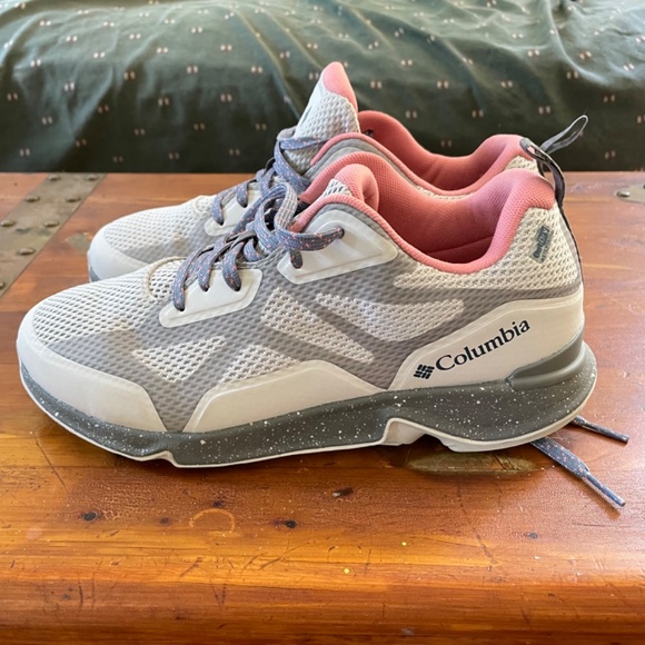 Columbia Vitesse Outdry Performance Shoes | Color: Gray/Purple | Size: 8.5 - Picture 6 of 9